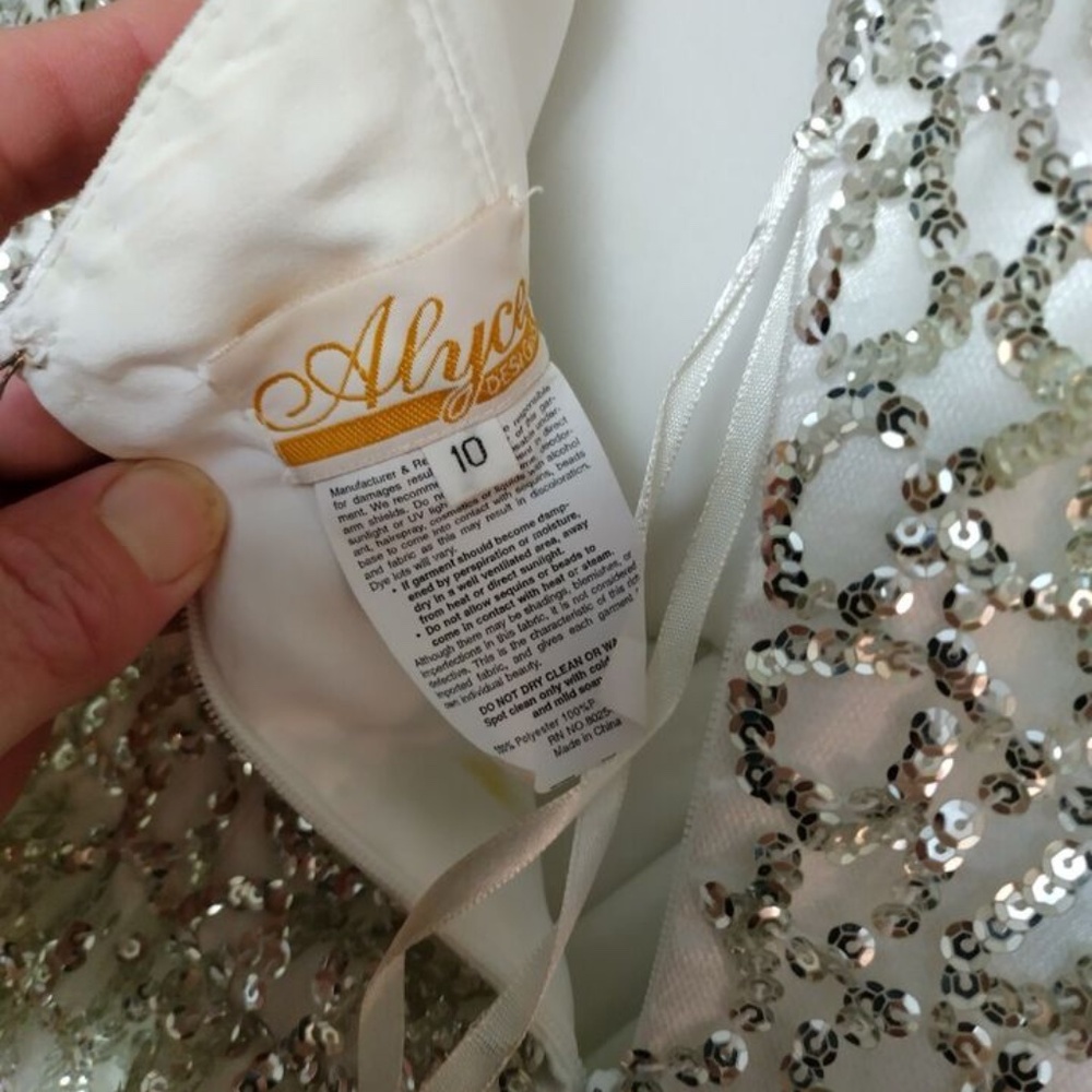 Alyce Design lace Wedding Ballgown  Formal Gown Homecoming Prom Size 10 - Picture 3 of 3